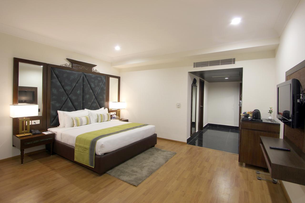 Hotel Comfotel Hyderabad Exterior foto