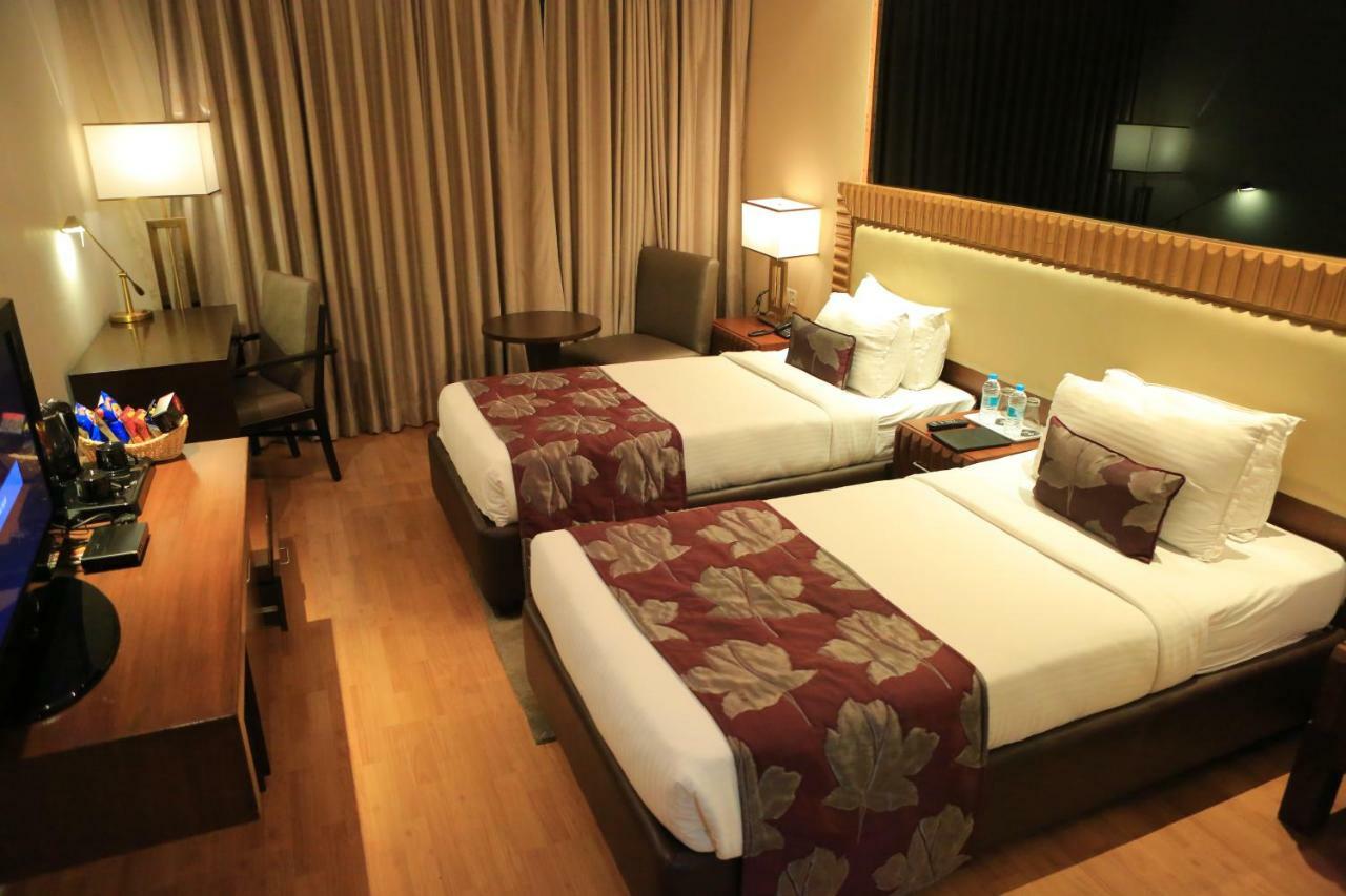 Hotel Comfotel Hyderabad Exterior foto