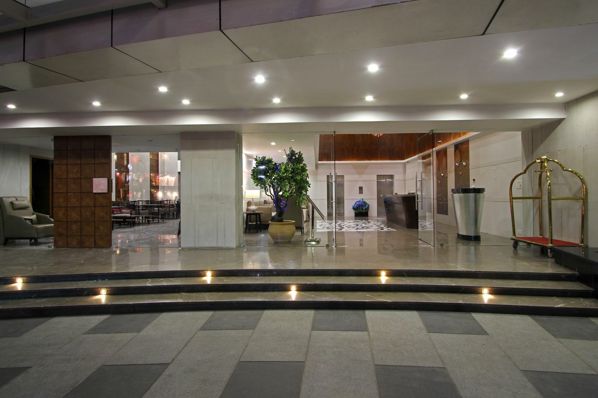 Hotel Comfotel Hyderabad Exterior foto